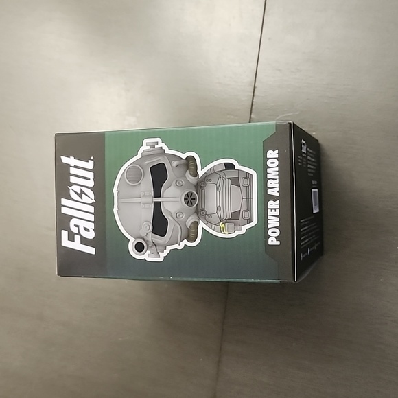 New Power Armor Fallout Funko Dorbz #104 Vinyl Collectible Figure - Picture 5 of 6